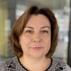 Суркова Елена
